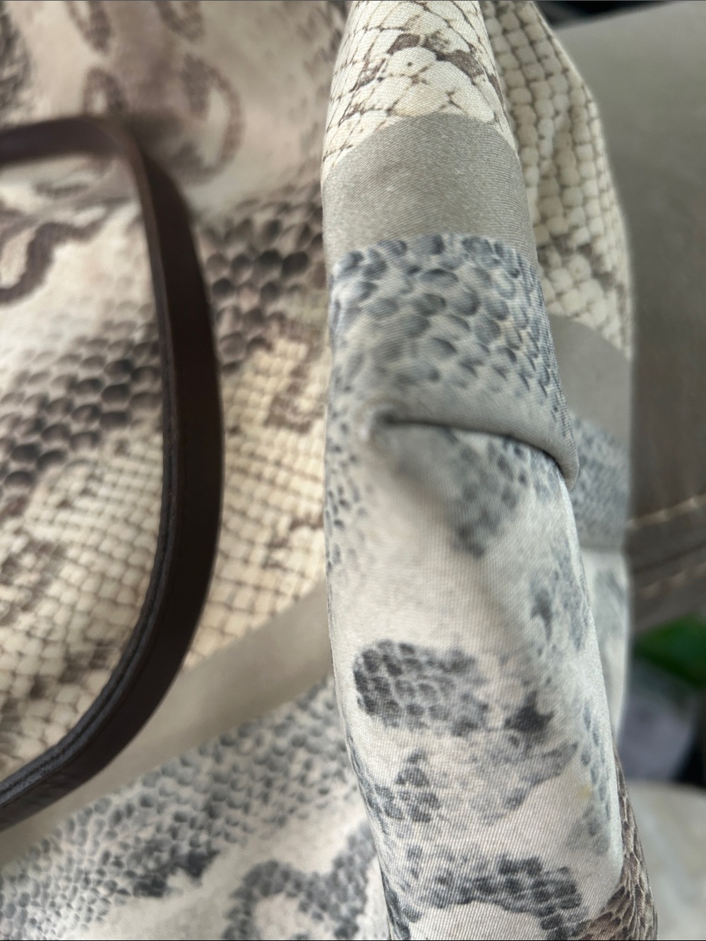 Longchamp Le Pliage Reptile Toile printed tote bag - Picture 8 of 11